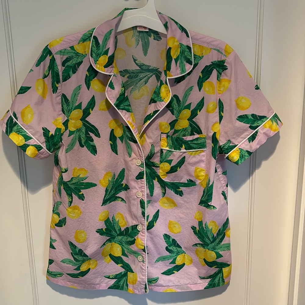 J Crew Factory 100% cotton short sleeve button down pajama top in lemon print